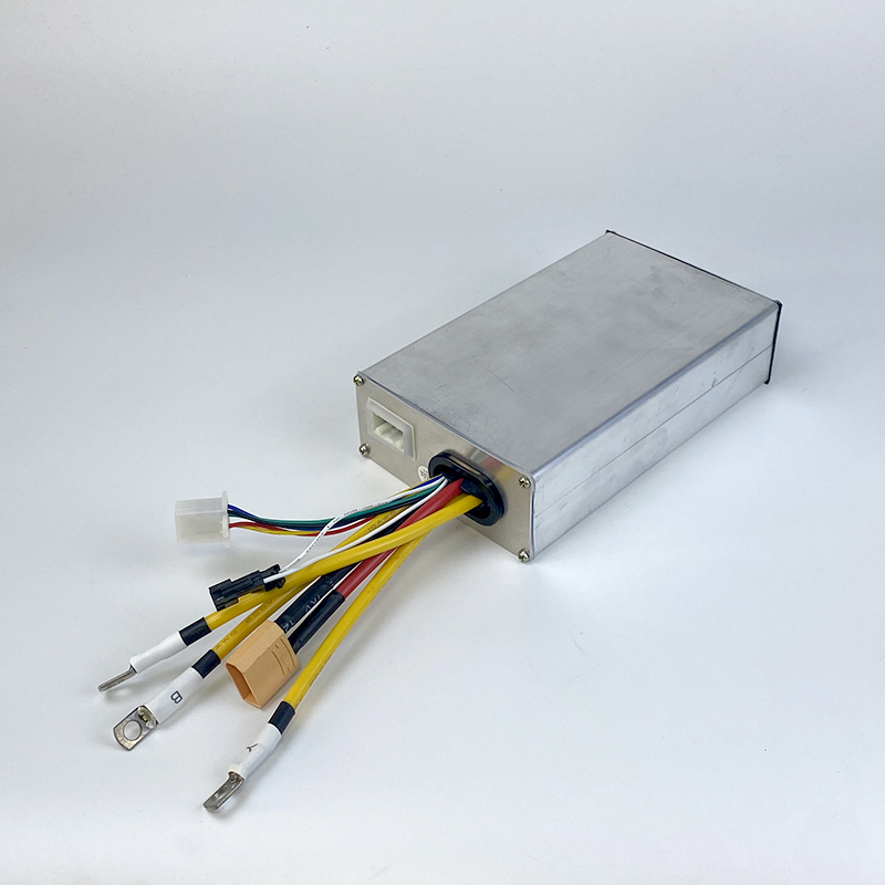 M13 T100 72V 65A 60A Brushless - đánh giá và giá 72V 45A Dual Controller